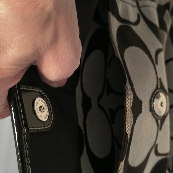 Coach Purse - Picture 6 of 9